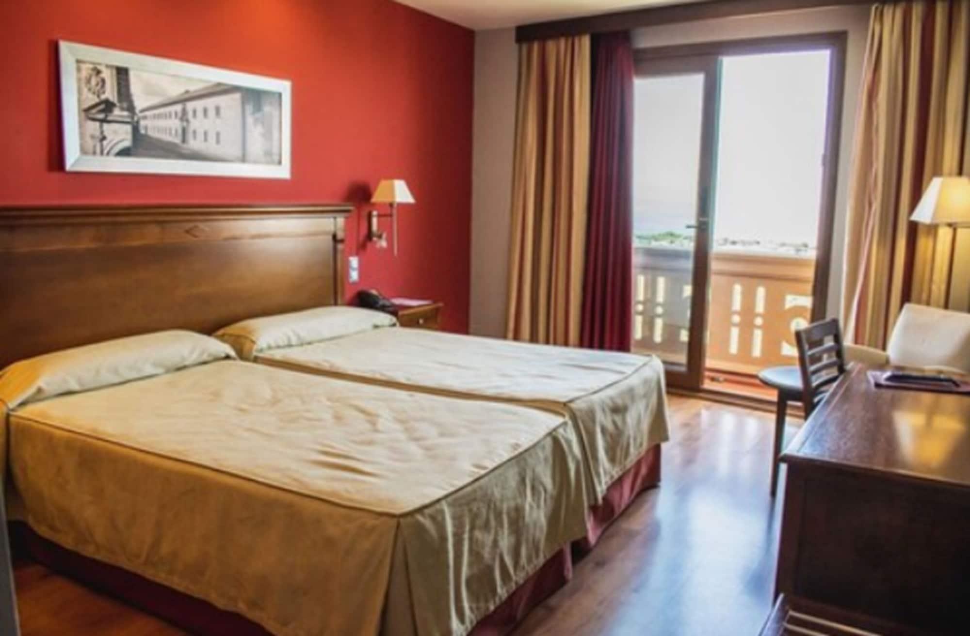 Hotel Campos De Baeza Exterior photo